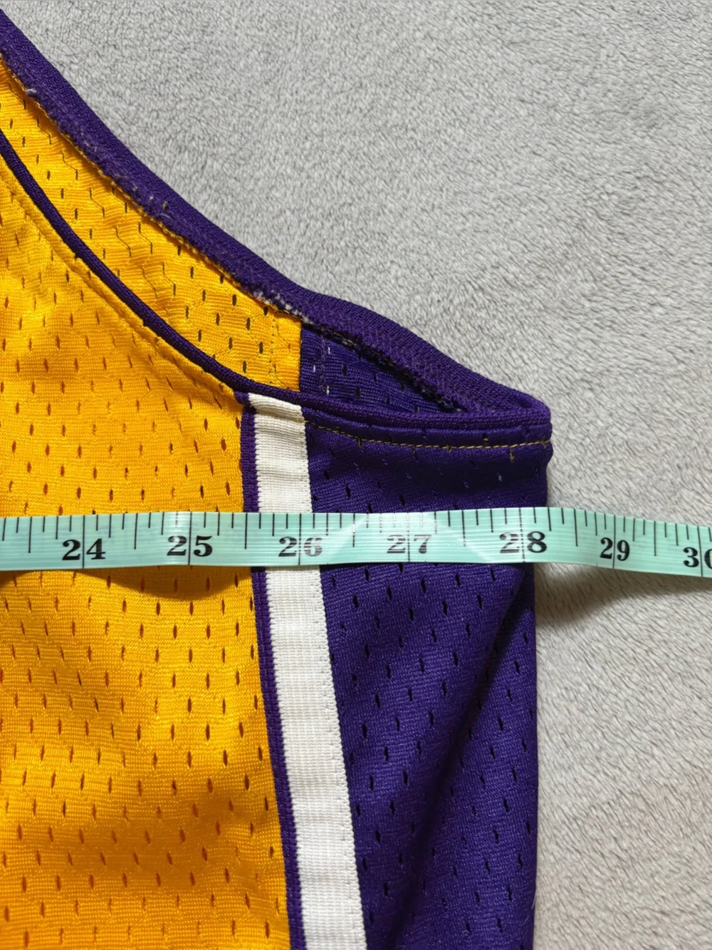 Kobe Bryant LA Lakers Adidas Vintage Swingman Sewn Jersey Gold 3XL